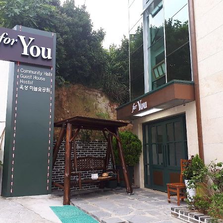 For You Hostel Yeosu Bagian luar foto