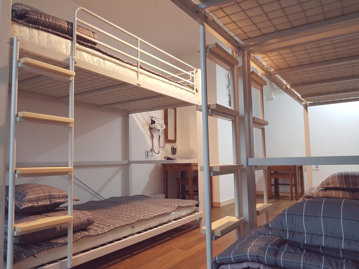 For You Hostel Yeosu Bagian luar foto