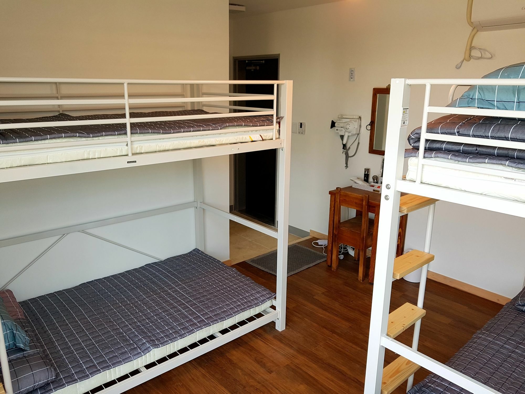 For You Hostel Yeosu Bagian luar foto
